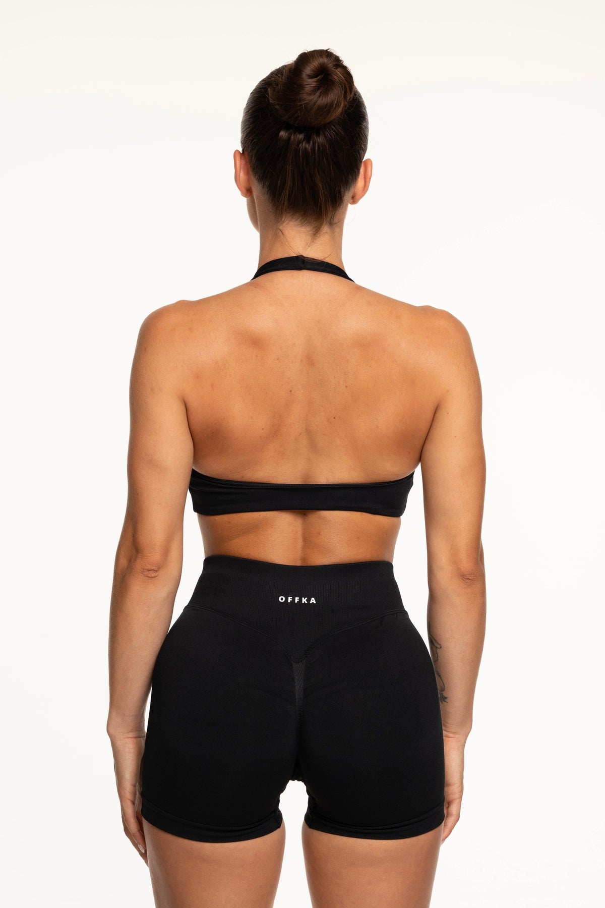 SHORT SIGNATURE - BLACK