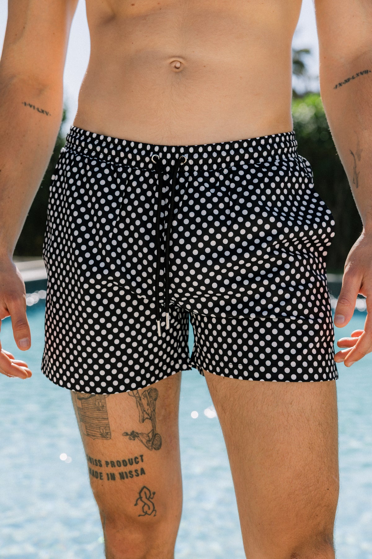 BLACK POLKA SHORT